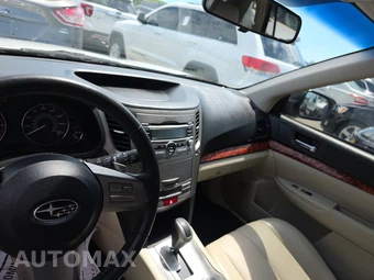 2010 Subaru Outback 3.6R Limited - miniatura 11