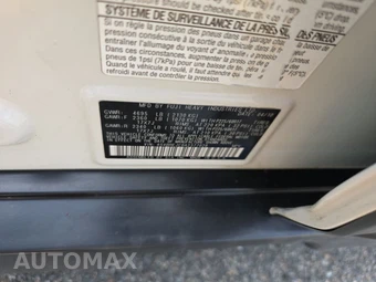 2010 Subaru Outback 3.6R Limited - miniatura 14
