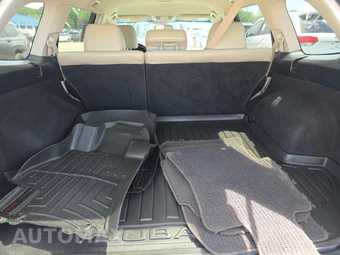 2010 Subaru Outback 3.6R Limited - miniatura 16