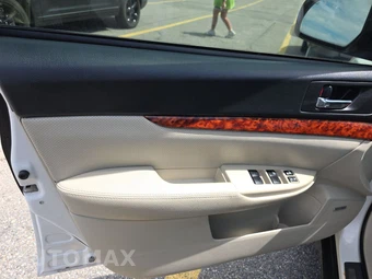 2010 Subaru Outback 3.6R Limited - miniatura 9
