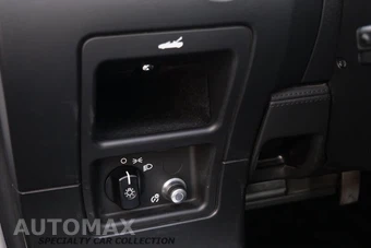 2010 Tesla Roadster - miniatura 27