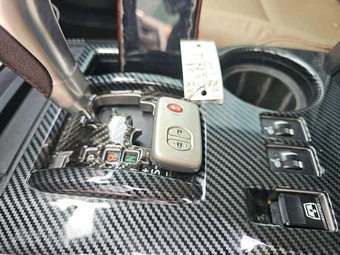 2010 Toyota 4Runner Limited – miniatura 8