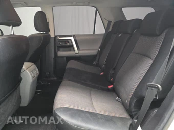 2010 Toyota 4Runner SR5 - miniatura 13