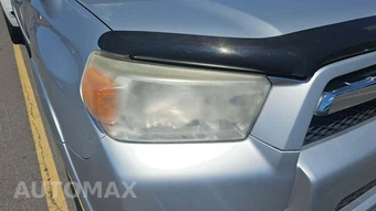 2010 Toyota 4Runner SR5 - miniatura 35