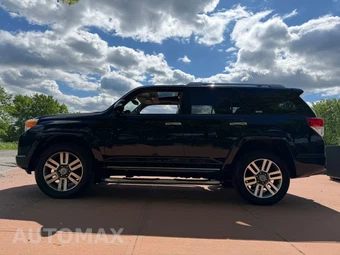 2010 Toyota 4Runner SR5 - miniatura 10