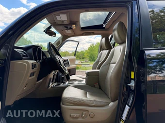 2010 Toyota 4Runner SR5 - miniatura 32