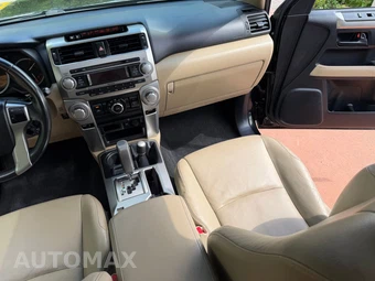 2010 Toyota 4Runner SR5 - miniatura 51
