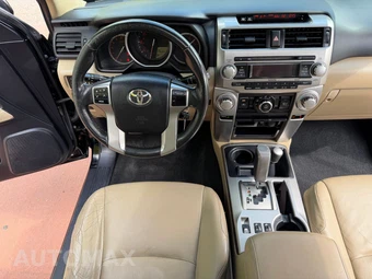 2010 Toyota 4Runner SR5 - miniatura 54