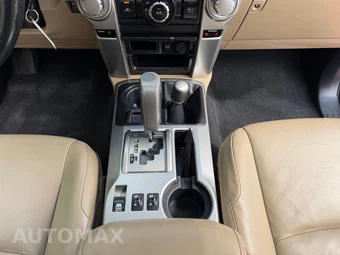 2010 Toyota 4Runner SR5 - miniatura 59