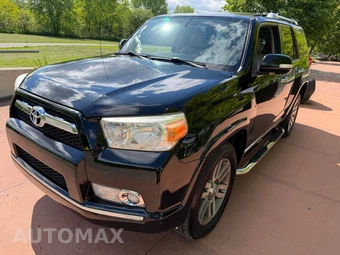 2010 Toyota 4Runner SR5 - miniatura 9