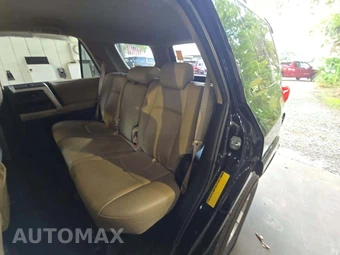 2010 Toyota 4Runner SR5 – miniatura 13