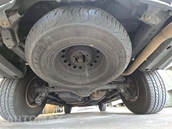 2010 Toyota 4Runner SR5 – miniatura 15