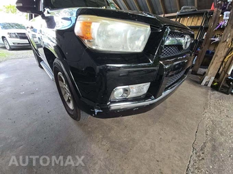 2010 Toyota 4Runner SR5 – miniatura 24