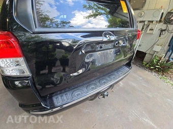 2010 Toyota 4Runner SR5 – miniatura 26
