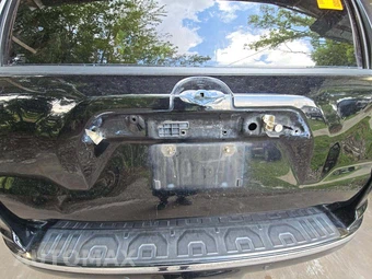 2010 Toyota 4Runner SR5 – miniatura 28