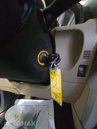 2010 Toyota 4Runner SR5 – miniatura 8