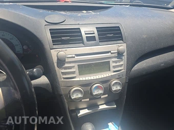 2010 Toyota Camry – miniatura 11