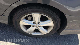 2010 Toyota Camry – miniatura 32