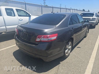 2010 Toyota Camry – miniatura 4