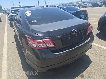 2010 Toyota Camry – miniatura 6