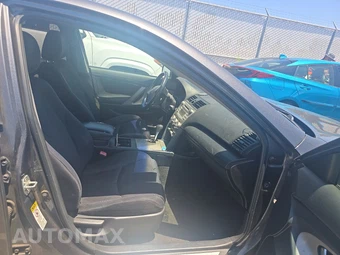 2010 Toyota Camry – miniatura 8