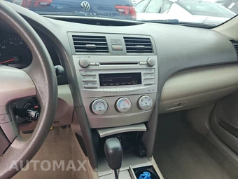 2010 Toyota Camry - miniatura 11