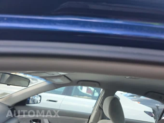 2010 Toyota Camry - miniatura 17