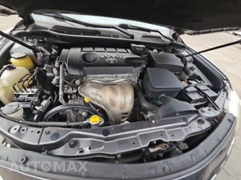 2010 Toyota Camry - miniatura 15