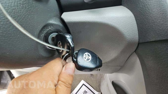 2010 Toyota Camry - miniatura 17