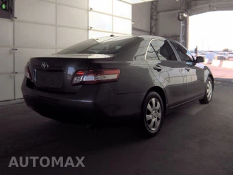 2010 Toyota Camry - miniatura 4