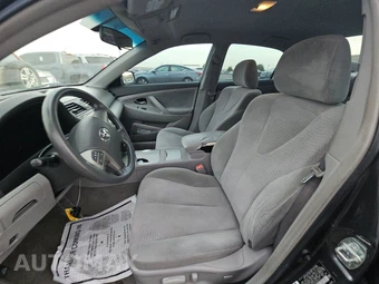 2010 Toyota Camry - miniatura 7
