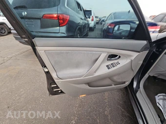2010 Toyota Camry - miniatura 9