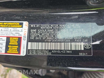 2010 Toyota Camry – miniatura 5