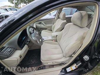 2010 Toyota Camry – miniatura 6