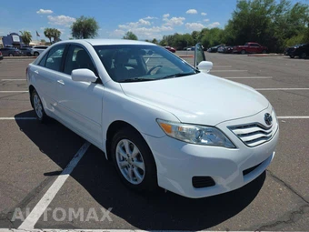 2010 Toyota Camry – miniatura 4