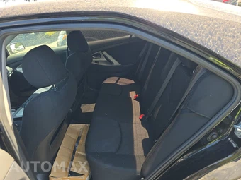 2010 Toyota Camry LE - miniatura 13