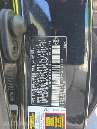 2010 Toyota Camry LE - miniatura 14