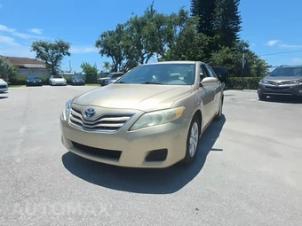 2010 Toyota Camry LE