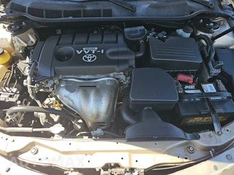 2010 Toyota Camry LE – miniatura 15