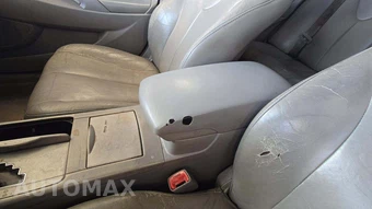 2010 Toyota Camry LE – miniatura 22