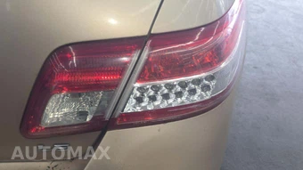 2010 Toyota Camry LE - miniatura 23