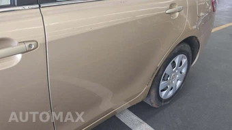2010 Toyota Camry LE - miniatura 28