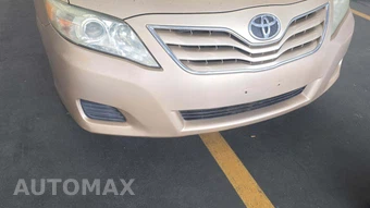 2010 Toyota Camry LE - miniatura 35
