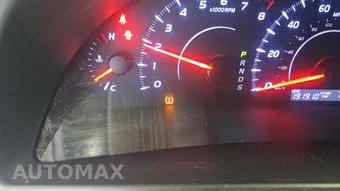 2010 Toyota Camry LE – miniatura 26