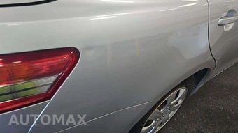 2010 Toyota Camry LE – miniatura 29