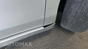 2010 Toyota Camry LE – miniatura 19