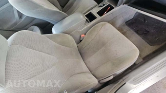 2010 Toyota Camry LE – miniatura 34