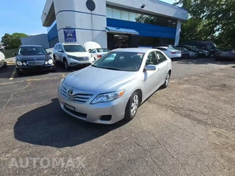 2010 Toyota Camry LE