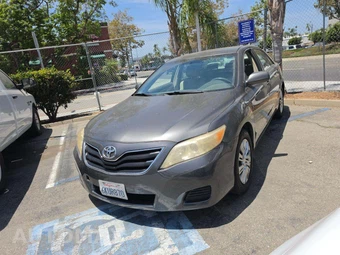 2010 Toyota Camry LE