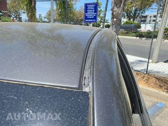 2010 Toyota Camry LE - miniatura 29